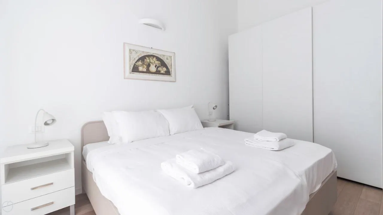 Italianway - Bligny 19A D Bologna Apartment Milan Italy