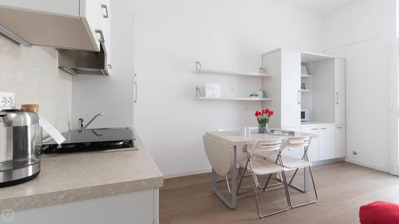 Italianway - Bligny 19A D Bologna Apartment Milan 0*,